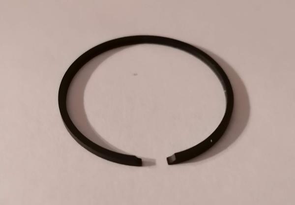 (21) Kolbenring
